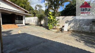  Oportunidade Frente Mar na Enseada – Ideal para Investidores e Construtores!
