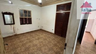  Oportunidade Frente Mar na Enseada – Ideal para Investidores e Construtores!