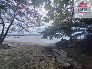  Oportunidade Frente Mar na Enseada – Ideal para Investidores e Construtores!