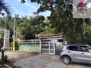  Oportunidade Frente Mar na Enseada – Ideal para Investidores e Construtores!