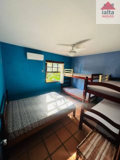 Casa de Condomínio Para Vender com 2 quartos no bairro Prainha em Caraguatatuba