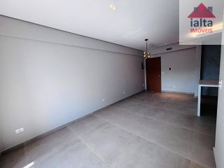 APARTAMENTO NO ITAGUÁ FRENTE MAR