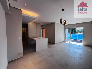 APARTAMENTO NO ITAGUÁ FRENTE MAR