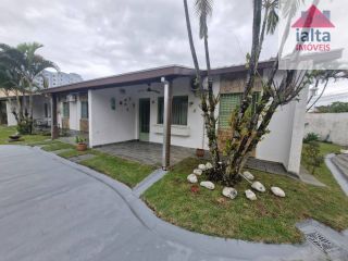 Casa Térrea em Condomínio – Praia Martim de Sá, Caraguatatuba