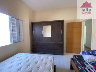 Casa Para Vender com 03 quartos 1 suítes no bairro Praia das Palmeiras em Caraguatatuba