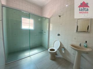 Casa Para Vender com 03 quartos 1 suítes no bairro Praia das Palmeiras em Caraguatatuba