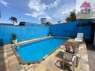 Casa Para Vender com 03 quartos 1 suítes no bairro Praia das Palmeiras em Caraguatatuba