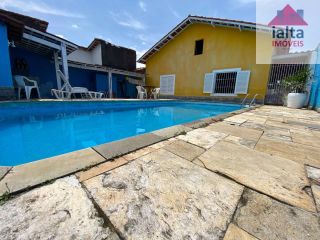 Casa Para Vender com 03 quartos 1 suítes no bairro Praia das Palmeiras em Caraguatatuba