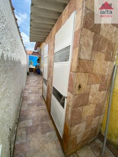 Casa Para Vender com 03 quartos 1 suítes no bairro Praia das Palmeiras em Caraguatatuba