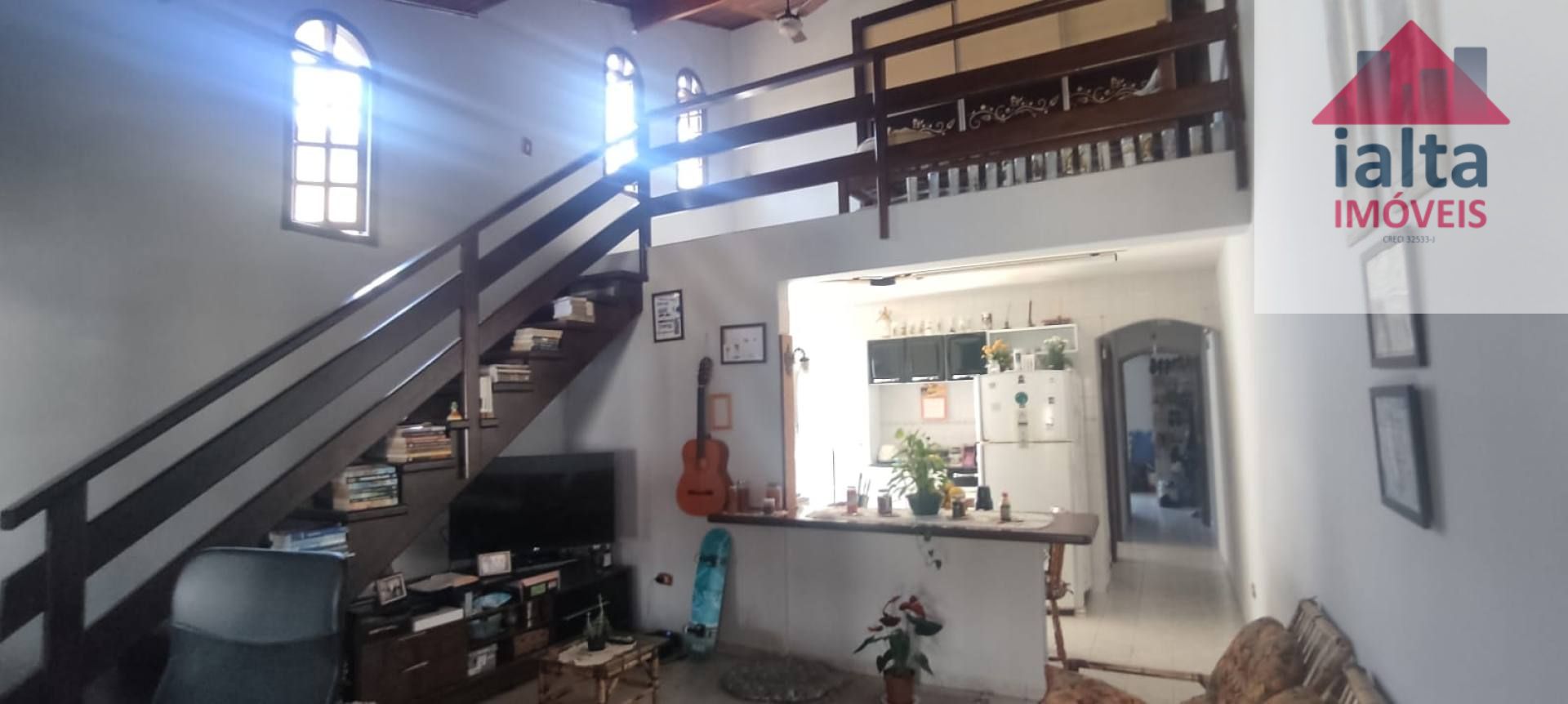 Casa Térrea com Piscina e Área Gourmet no Litoral