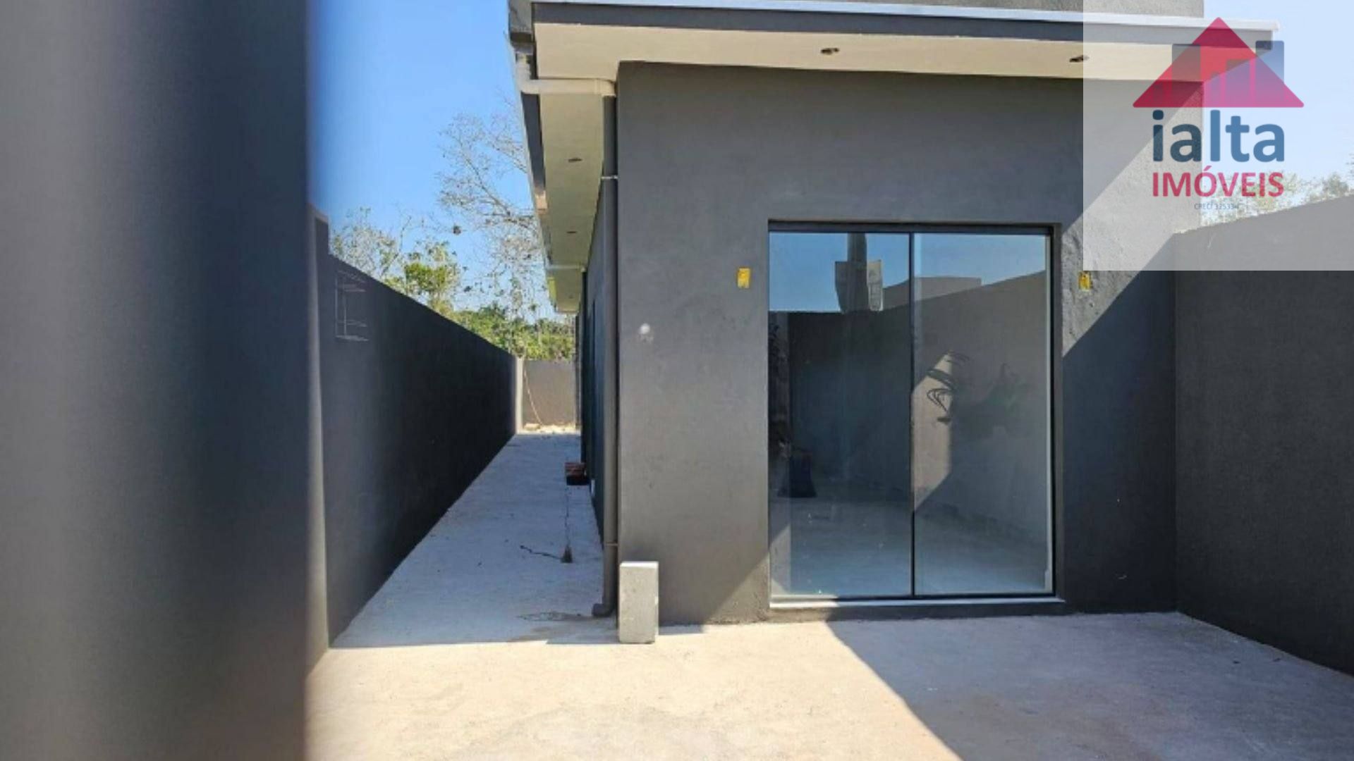 Casa nova no Morro do Algodão - Caraguatatuba/SP