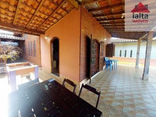 Casa com kitnet no Sertão da Quina para Financiamento - Ubatuba/SP