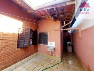 Casa com kitnet no Sertão da Quina para Financiamento - Ubatuba/SP