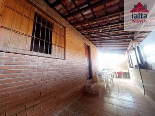 Casa com kitnet no Sertão da Quina para Financiamento - Ubatuba/SP