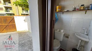 Oportunidade! Sobrado beira mar, Indáia - Caraguatatuba SP