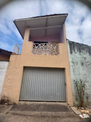 Casa Para Vender a 100 metros da praia Martim de Sá em Caraguatatuba