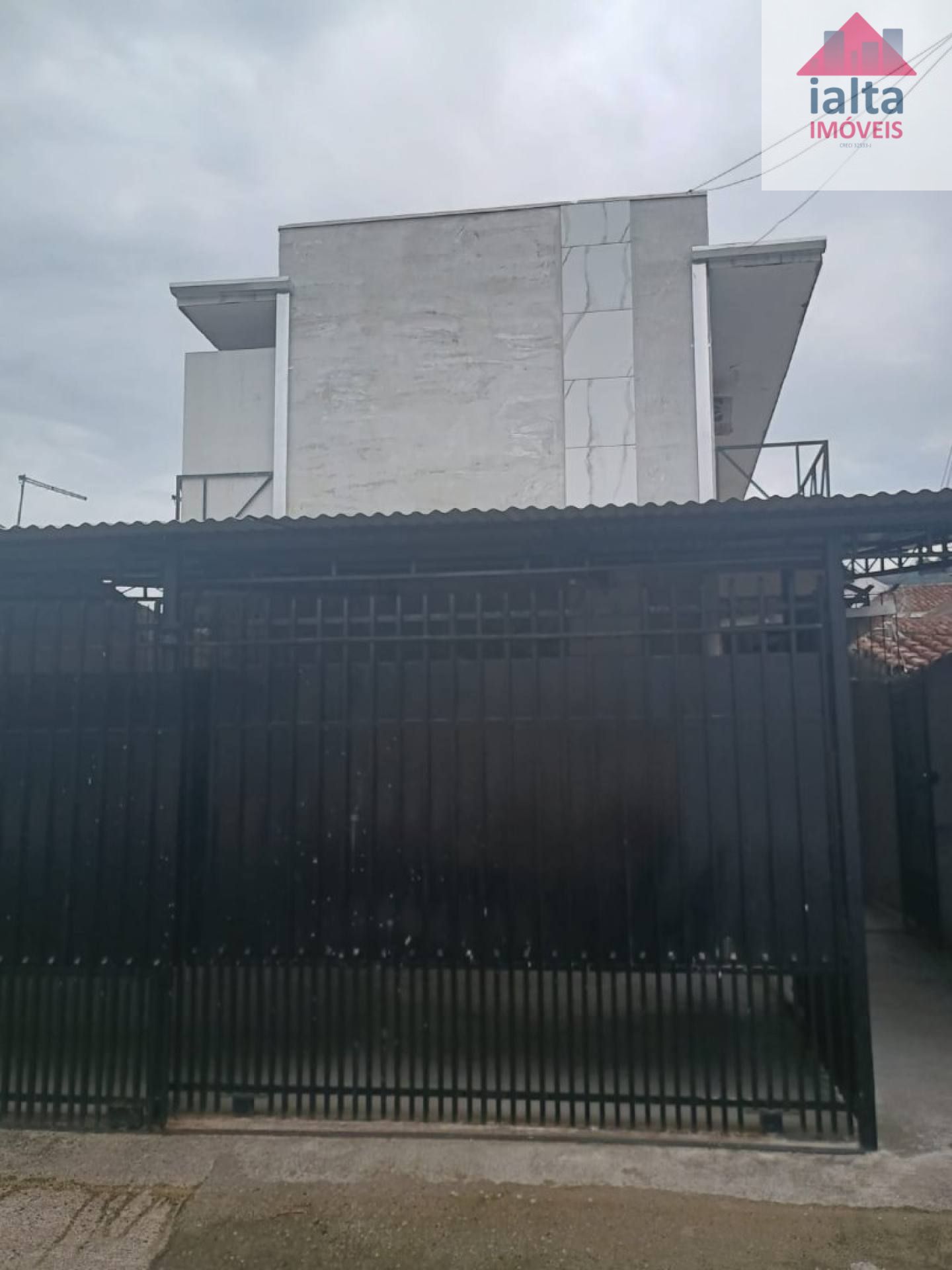 Kitnet no Centro em Caraguatatuba/SP