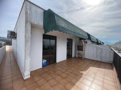 Cobertura Dúplex de frente para o mar