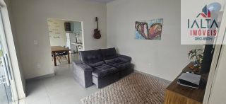 Casa na região Central - Caraguatatuba/SP