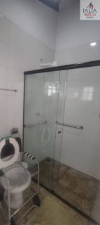 Sobrado em condomínio estilo vila – conforto e praticidade perto das praias