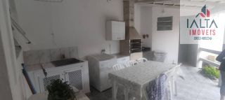 Sobrado em condomínio estilo vila – conforto e praticidade perto das praias