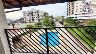 BELÍSSIMA CASA MOBILIADA E COM PISCINA NO PORTO NOVO, PRONTA PARA MORAR