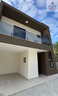 Sobrado no Condomínio Village Du Moulin, São Sebastião SP