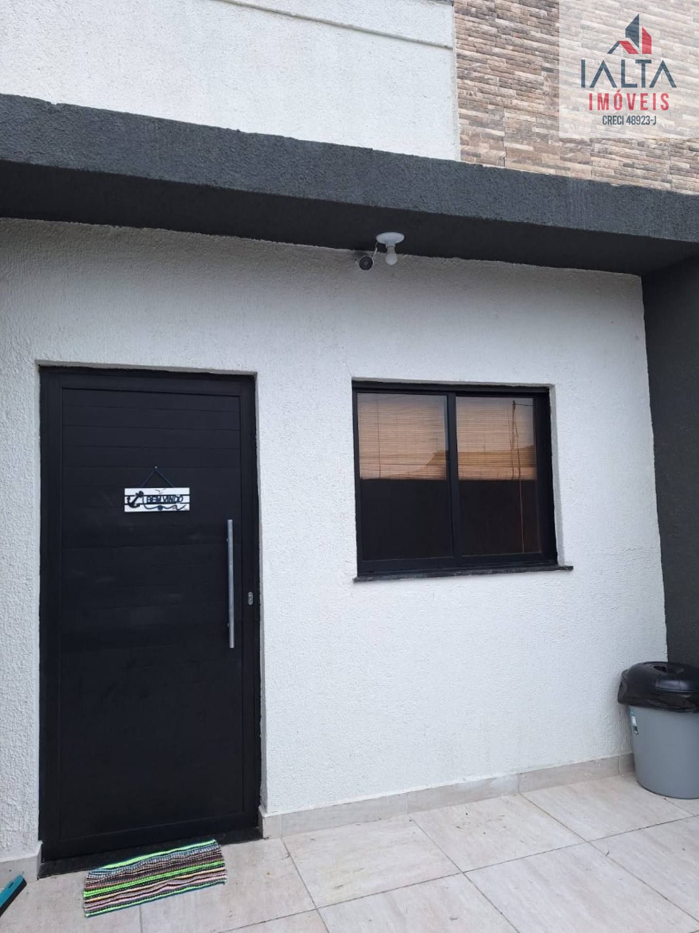 Casa mobiliada, no Balneário Golfinho - Caraguatatuba/SP