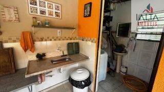 Terreno com casa de fundos, no Massaguaçu - Caraguatatuba/SP