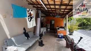 Terreno com casa de fundos, no Massaguaçu - Caraguatatuba/SP