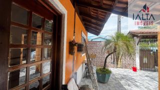 Terreno com casa de fundos, no Massaguaçu - Caraguatatuba/SP