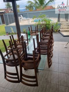 Casa Para Vender com 3 quartos no bairro Pontal de Santa Marina em Caraguatatuba