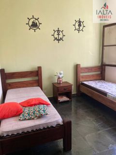 Casa Para Vender com 5 quartos 2 suítes no bairro Pontal de Santa Marina em Caraguatatuba