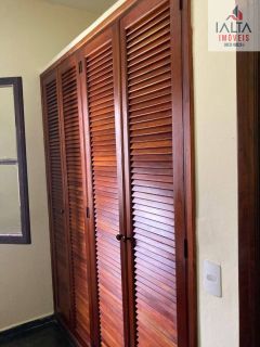 Casa Para Vender com 5 quartos 2 suítes no bairro Pontal de Santa Marina em Caraguatatuba