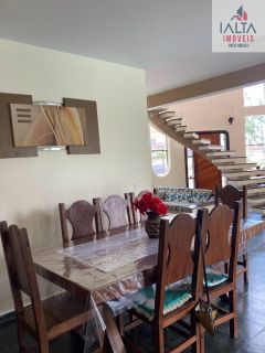 Casa Para Vender com 5 quartos 2 suítes no bairro Pontal de Santa Marina em Caraguatatuba