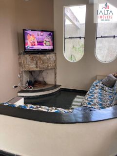 Casa Para Vender com 5 quartos 2 suítes no bairro Pontal de Santa Marina em Caraguatatuba