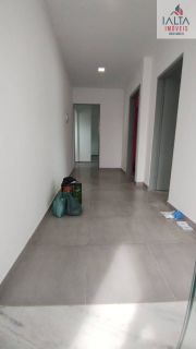 CASA MODERNA COM PISCINA E ESPAÇO GOURMET