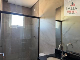 Apartamento novo duas suítes, próximo a orla!