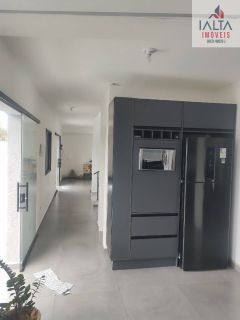 Casa na praia em Praia das palmeiras - lazer, conforto e momentos inesquecíveis!