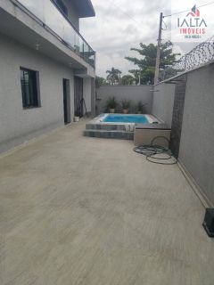 Casa na praia em Praia das palmeiras - lazer, conforto e momentos inesquecíveis!