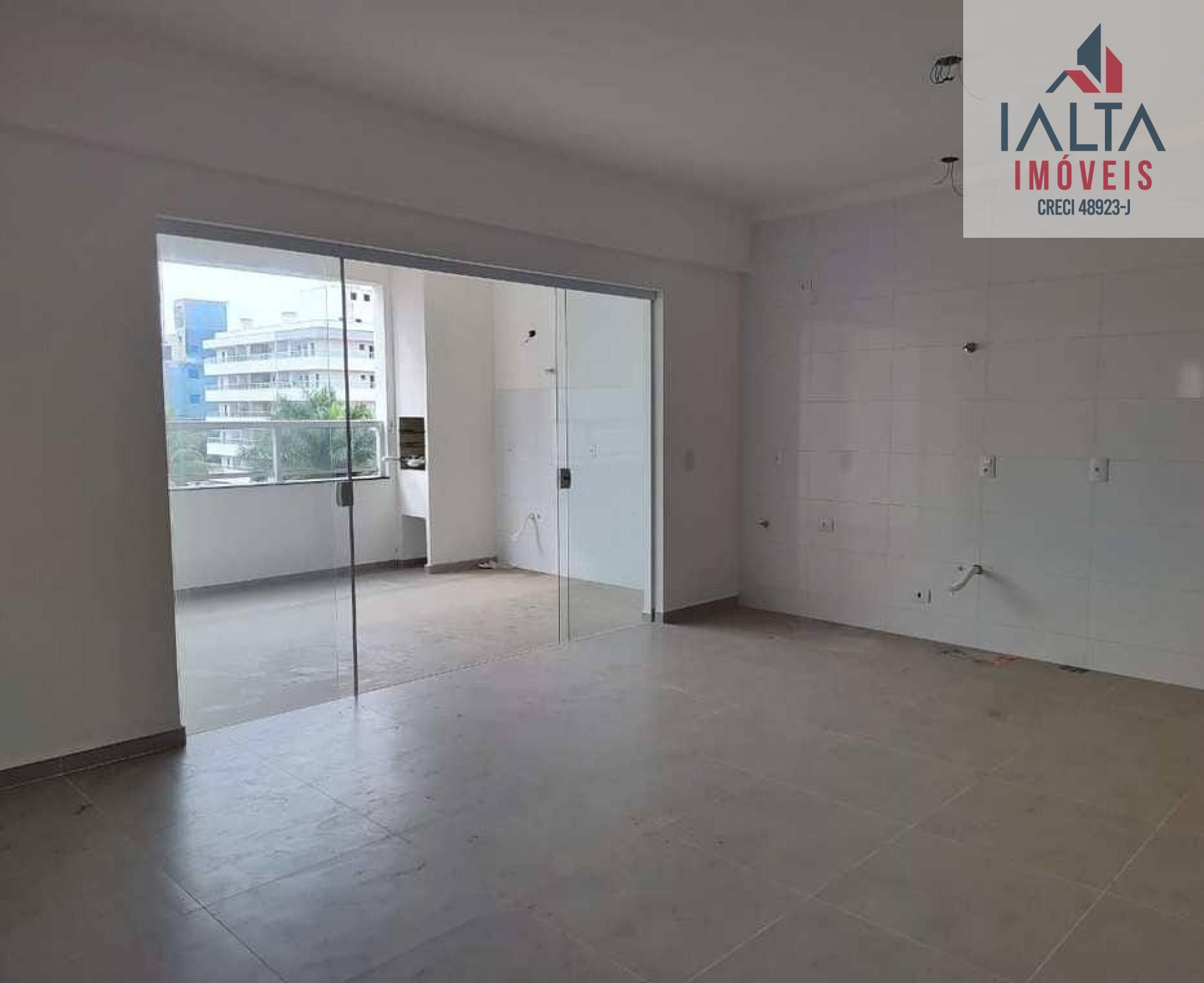 Apartamento novo próximo a praia!