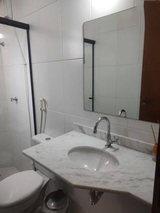 Apartamento amplo a poucos metros da orla da Praia