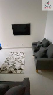 Apartamento amplo e bem localizado!