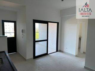 Apartamento bem localizado no Itaguá!