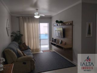 Apartamento Amplo próxima a orla!