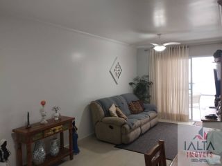 Apartamento Amplo próxima a orla!