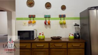 Casa disponível para locação definitiva no Itaguá - A apenas 70 metros do mar!