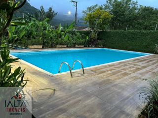 Belíssima Casa estilo Grécia, na Massaguaçu - Caraguatatuba/SP