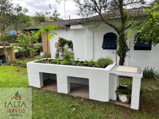 Belíssima Casa estilo Grécia, na Massaguaçu - Caraguatatuba/SP