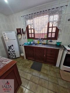 Casa disponível para locação no bairro Itaguá